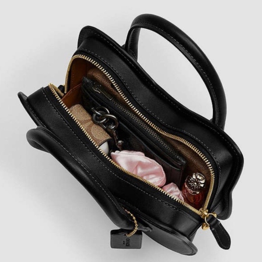 New Coach Halloween Black Cat Crossbody CW615 - Picture 5 of 6